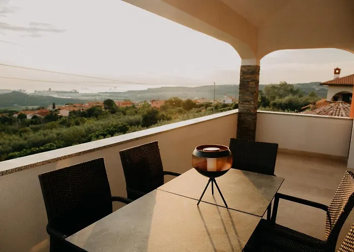 Privatunterkunft Sunset Pool &